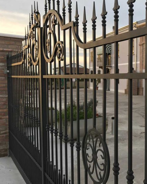 cancello in ferro battuto aga se metalmec ostiglia mantova