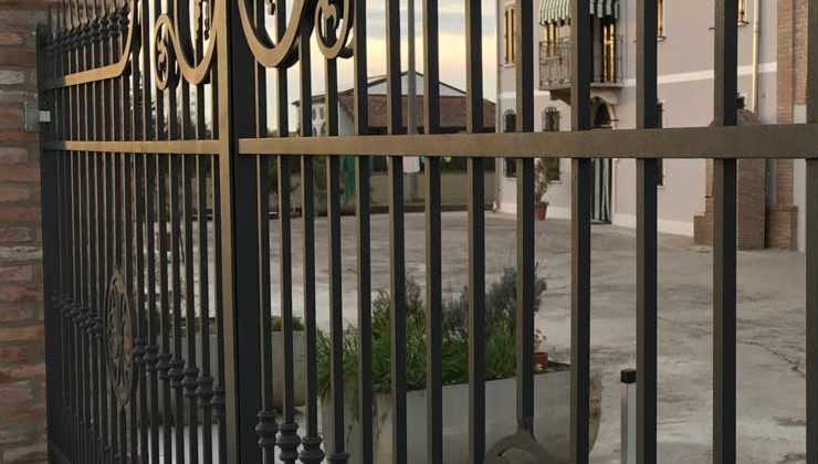 cancello in ferro battuto aga se metalmec ostiglia mantova